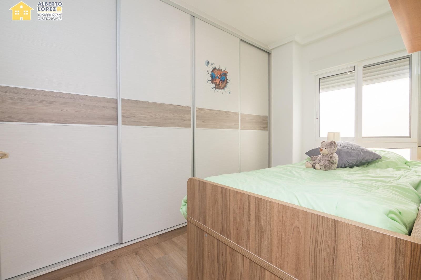 2 bedroom Penthouse for sale in Santa Pola with pool garage - € 315,000 (Ref: 9799391)