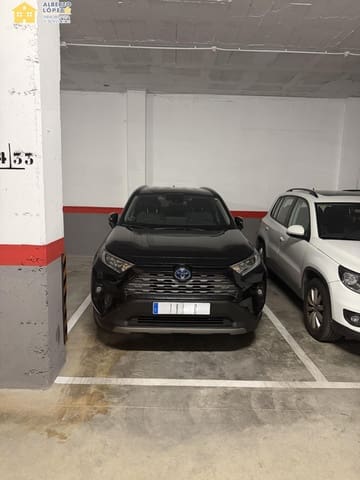 Garage til salg i Elche / Elx - € 15.600 (Ref: 9829270)
