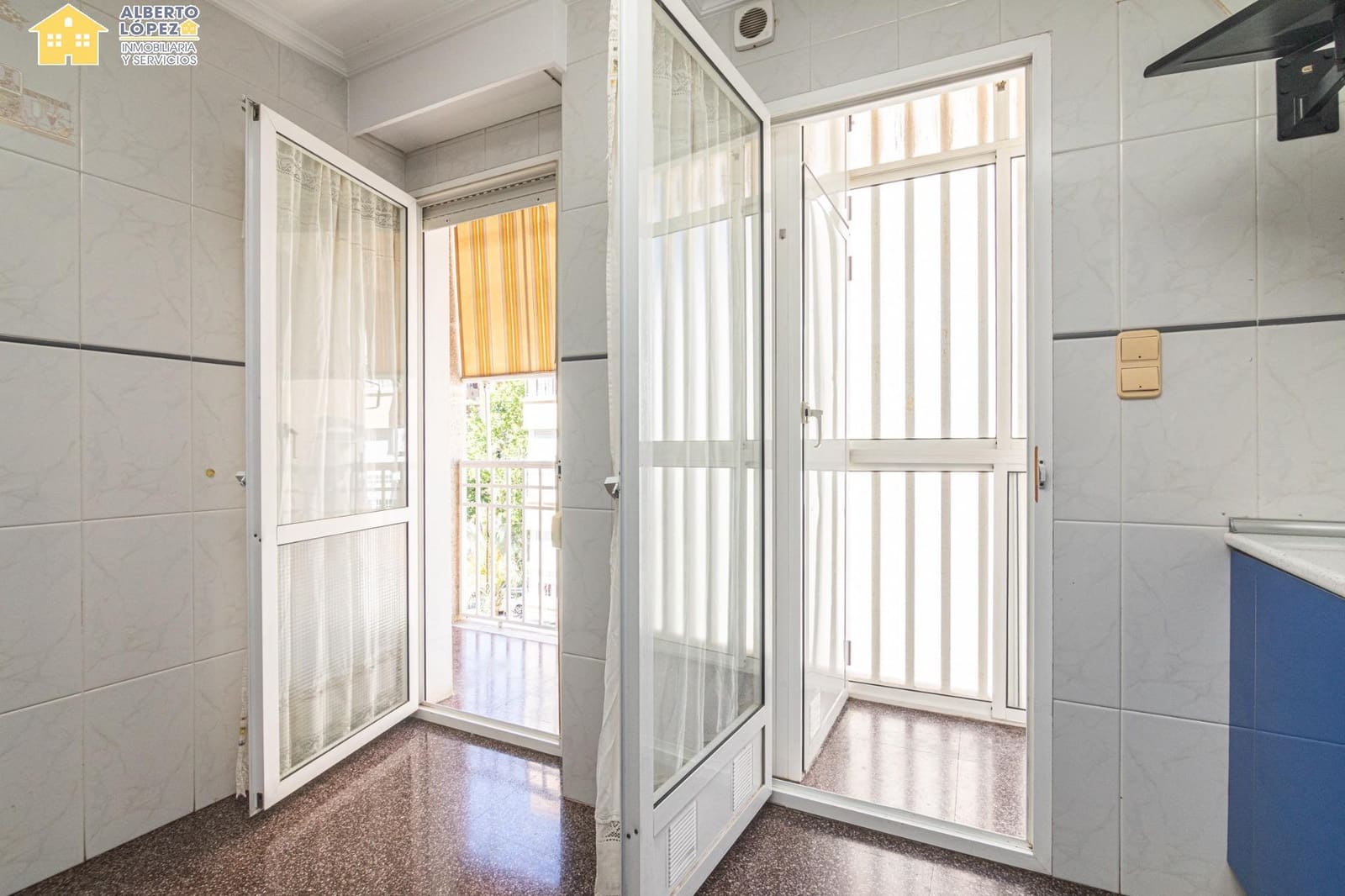 3 bedroom Flat for sale in El Altet - € 182,000 (Ref: 9846522)