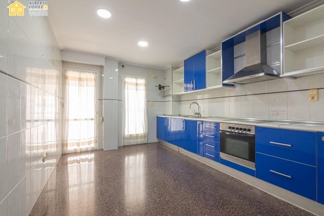 3 soveværelse Lejlighed til salg i El Altet, Elche / Elx - € 182.000 (Ref: 9846522)