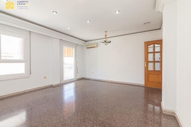 3 soveværelse Lejlighed til salg i El Altet, Elche / Elx - € 182.000 (Ref: 9846522)