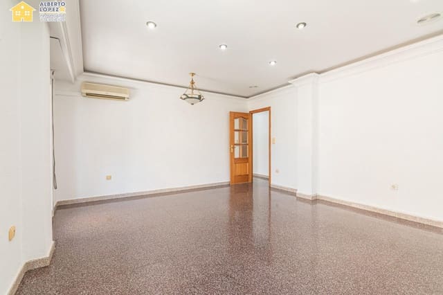 3 soveværelse Lejlighed til salg i El Altet, Elche / Elx - € 182.000 (Ref: 9846522)