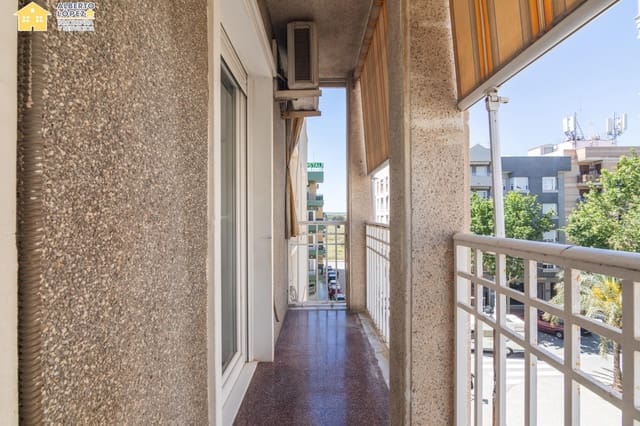 3 soveværelse Lejlighed til salg i El Altet, Elche / Elx - € 182.000 (Ref: 9846522)