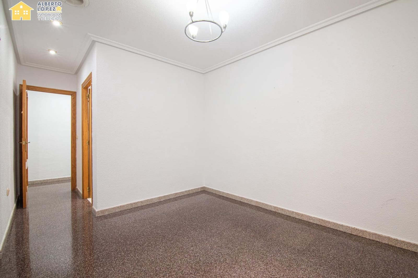 3 bedroom Flat for sale in El Altet - € 182,000 (Ref: 9846522)