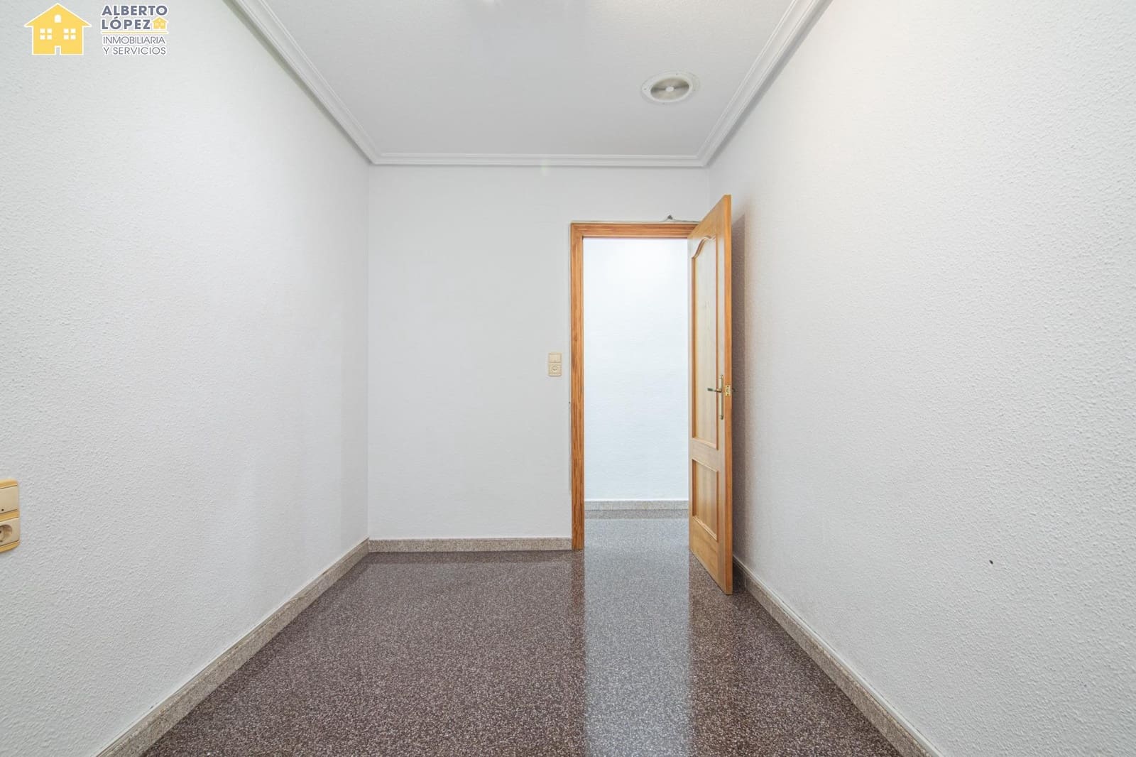 3 bedroom Flat for sale in El Altet - € 182,000 (Ref: 9846522)