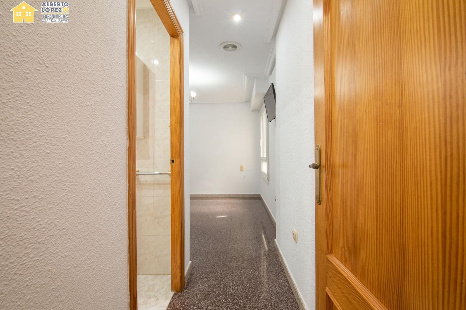 3 bedroom Flat for sale in El Altet - € 182,000 (Ref: 9846522)