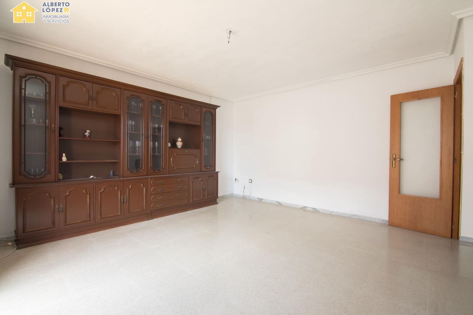 3 bedroom Apartment for sale in El Altet - € 180,500 (Ref: 9851872)