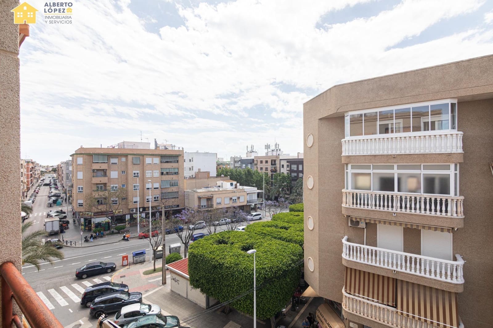 3 bedroom Apartment for sale in El Altet - € 180,500 (Ref: 9851872)