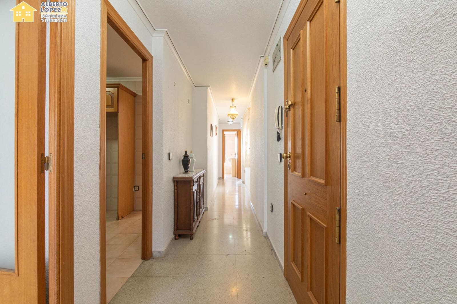 3 bedroom Apartment for sale in El Altet - € 180,500 (Ref: 9851872)
