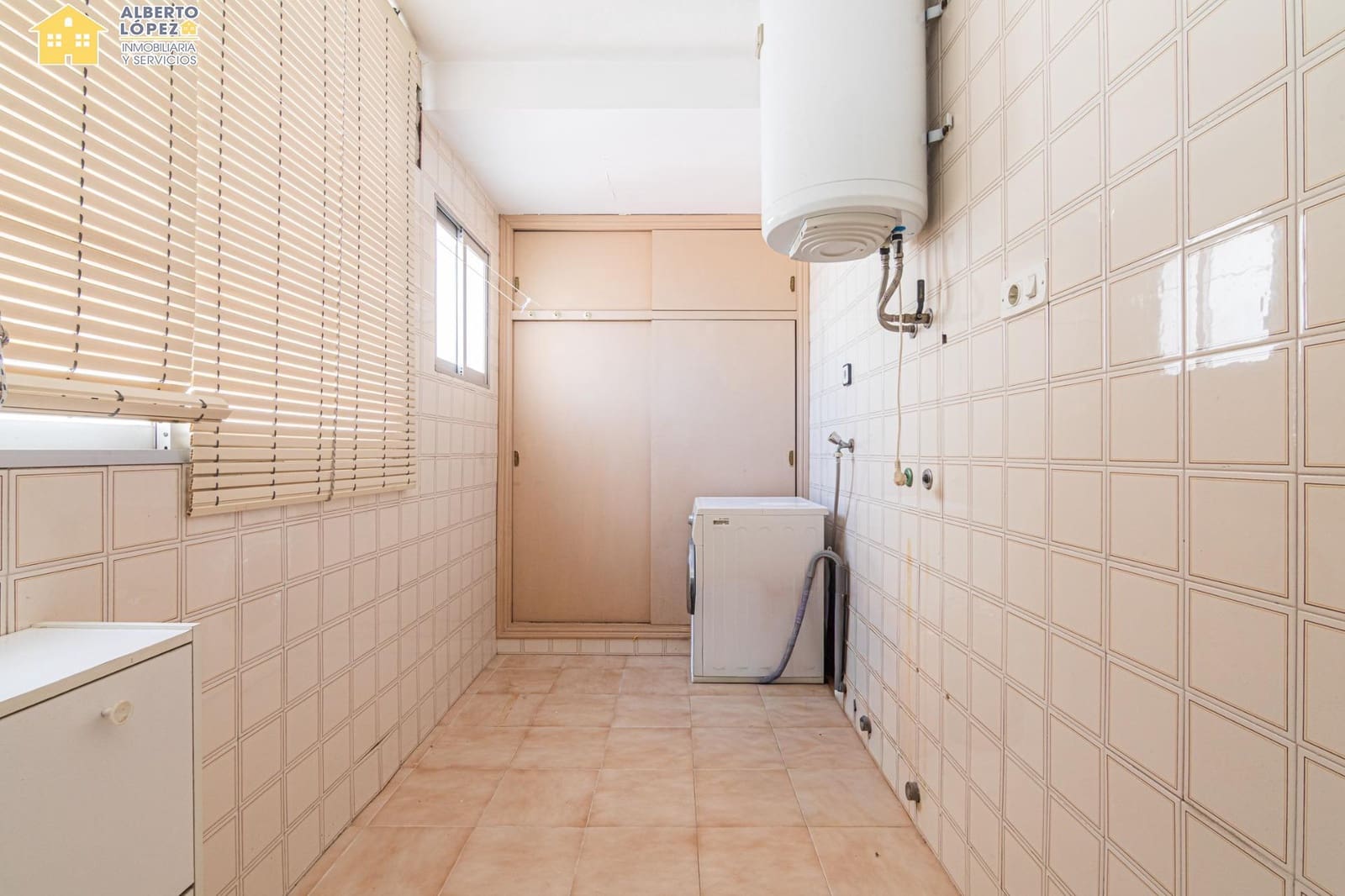 3 bedroom Apartment for sale in El Altet - € 180,500 (Ref: 9851872)