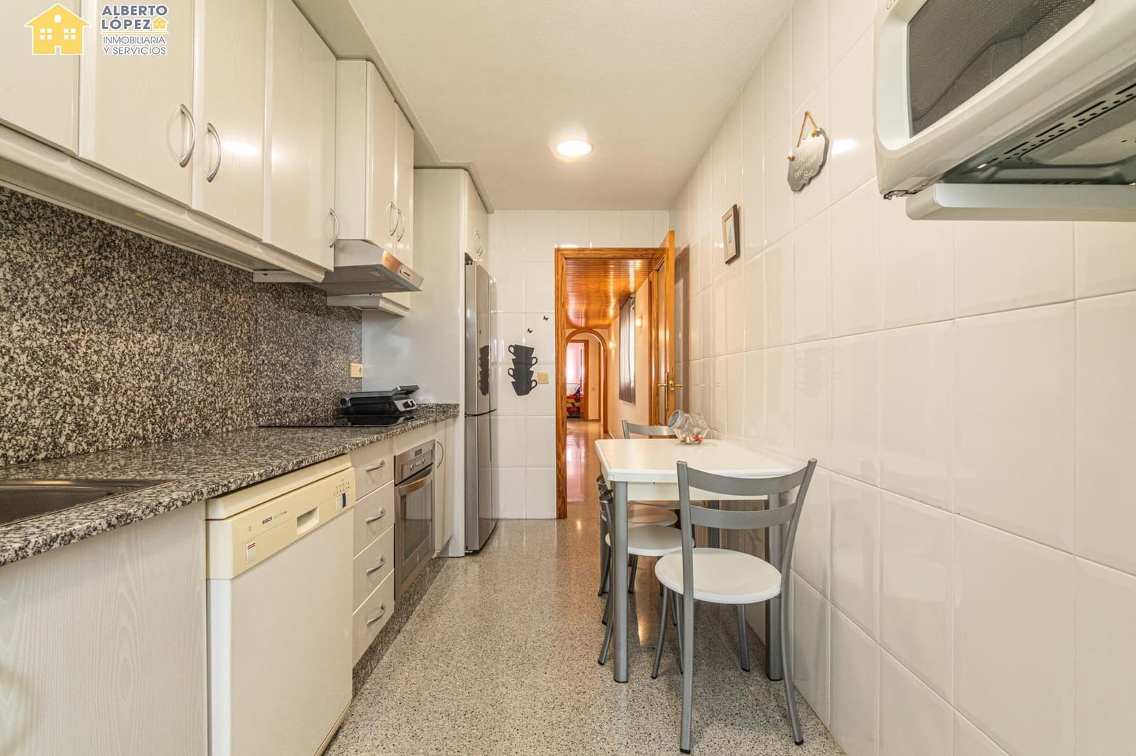 3 soverom Leilighet til salgs i Elche / Elx med garasje - € 196 500 (Ref: 9916970)