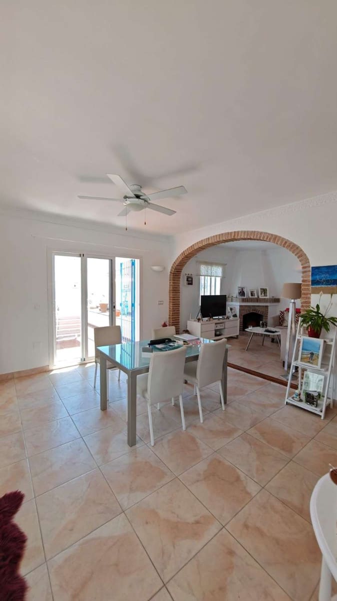 3 bedroom Terraced Villa for sale in Torrox with pool - € 399,000 (Ref: 10031564)