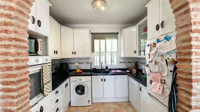 3 bedroom Terraced Villa for sale in Torrox with pool - € 399,000 (Ref: 10031564)