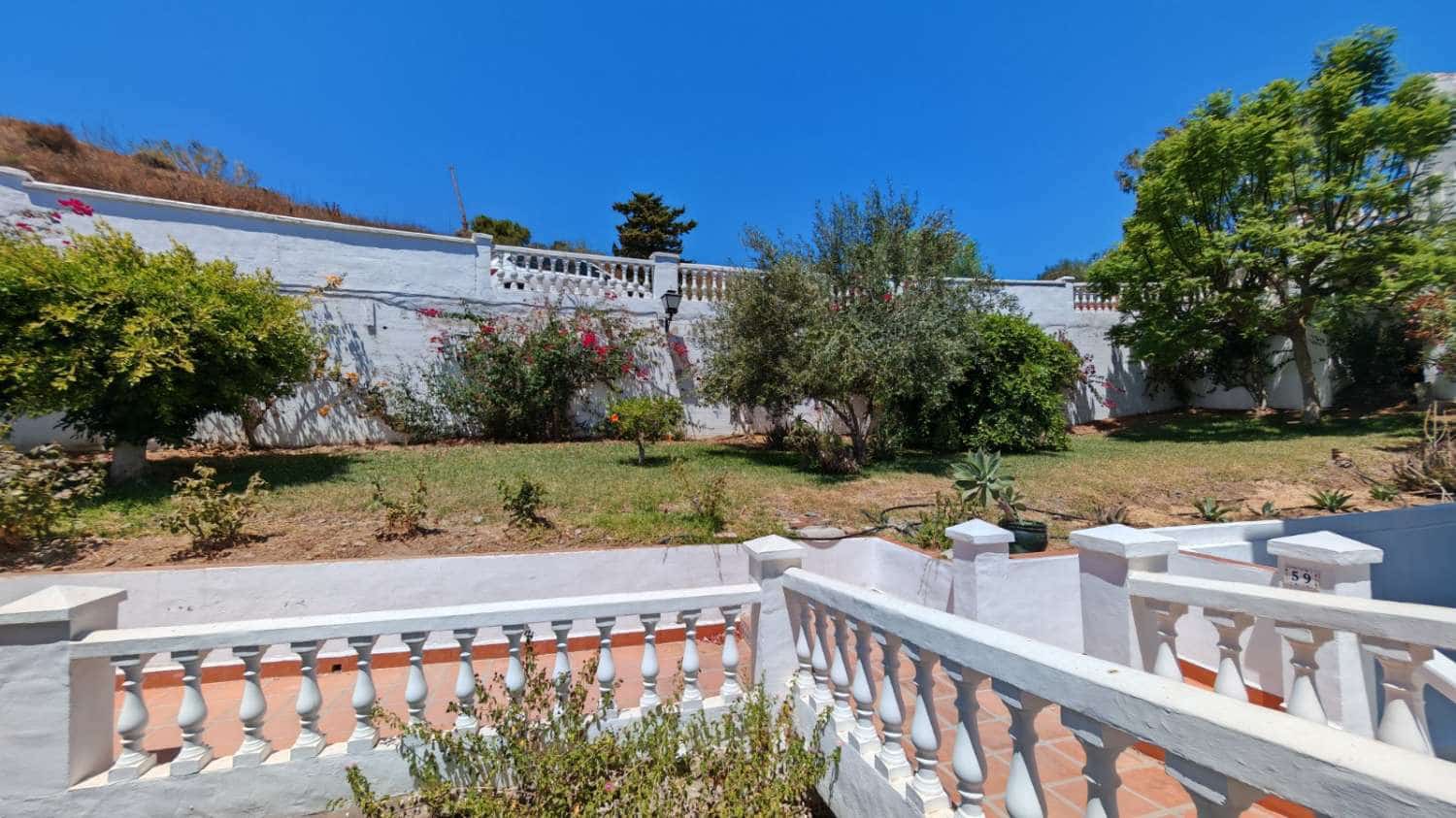 3 bedroom Terraced Villa for sale in Torrox with pool - € 399,000 (Ref: 10031564)