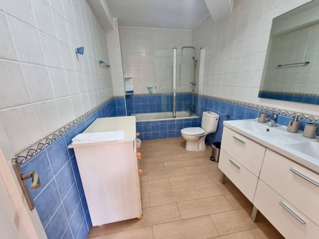 1 Zimmer Apartment zu verkaufen in Nerja mit Pool - 230.000 € (Ref: 10054817)