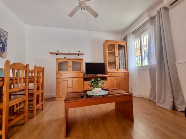 1 Zimmer Apartment zu verkaufen in Nerja mit Pool - 230.000 € (Ref: 10054817)