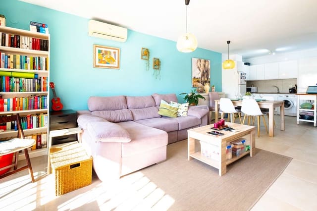 2 sovrum Lägenhet till salu i Nerja med pool - 365 000 € (Ref: 10097495)