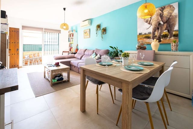 2 sovrum Lägenhet till salu i Nerja med pool - 365 000 € (Ref: 10097495)