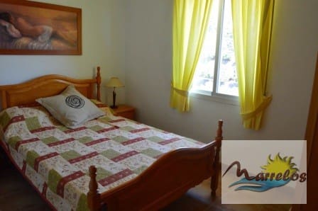 5 soverom Kjedet enebolig til salgs i Nerja med svømmebasseng - € 550 000 (Ref: 2422499)