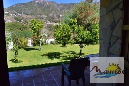 2 soveværelse Bungalow til salg i Frigiliana med swimmingpool - € 340.000 (Ref: 2422504)