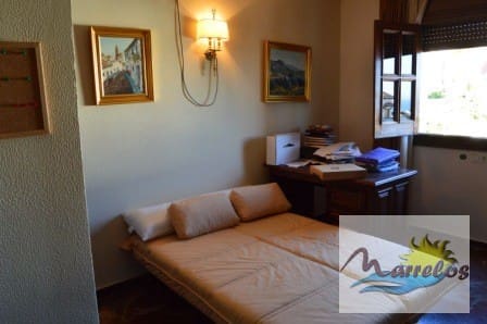 4 makuuhuone Huvila myytävänä paikassa Nerja - 714 000 € (Ref: 2428823)