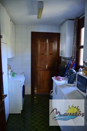 4 makuuhuone Huvila myytävänä paikassa Nerja - 714 000 € (Ref: 2428823)