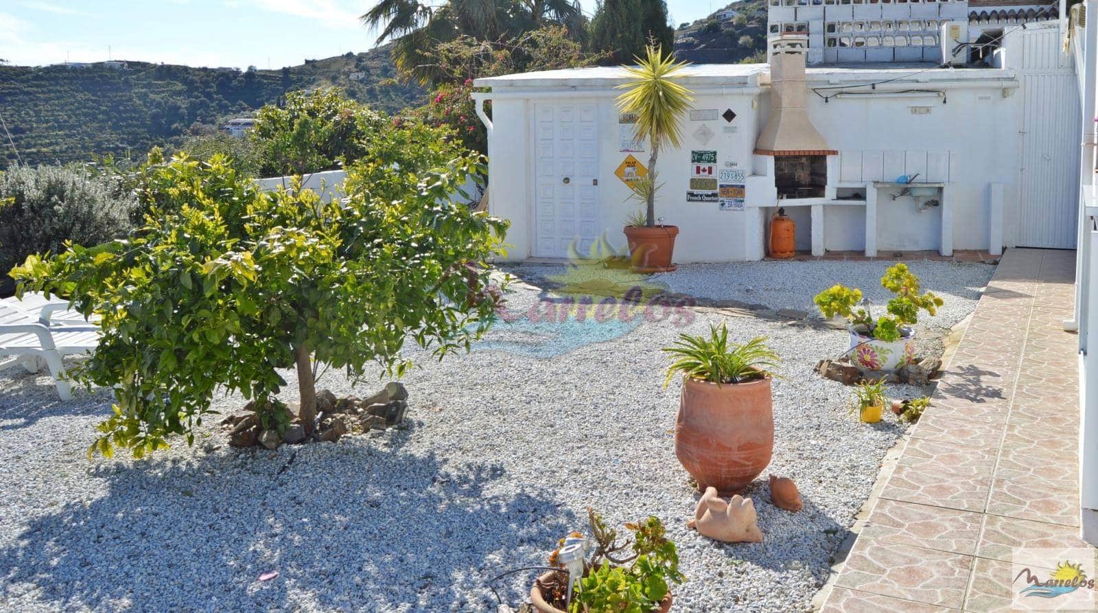 4 soveværelse Villa til salg i Torrox med swimmingpool garage - € 550.000 (Ref: 3285295)