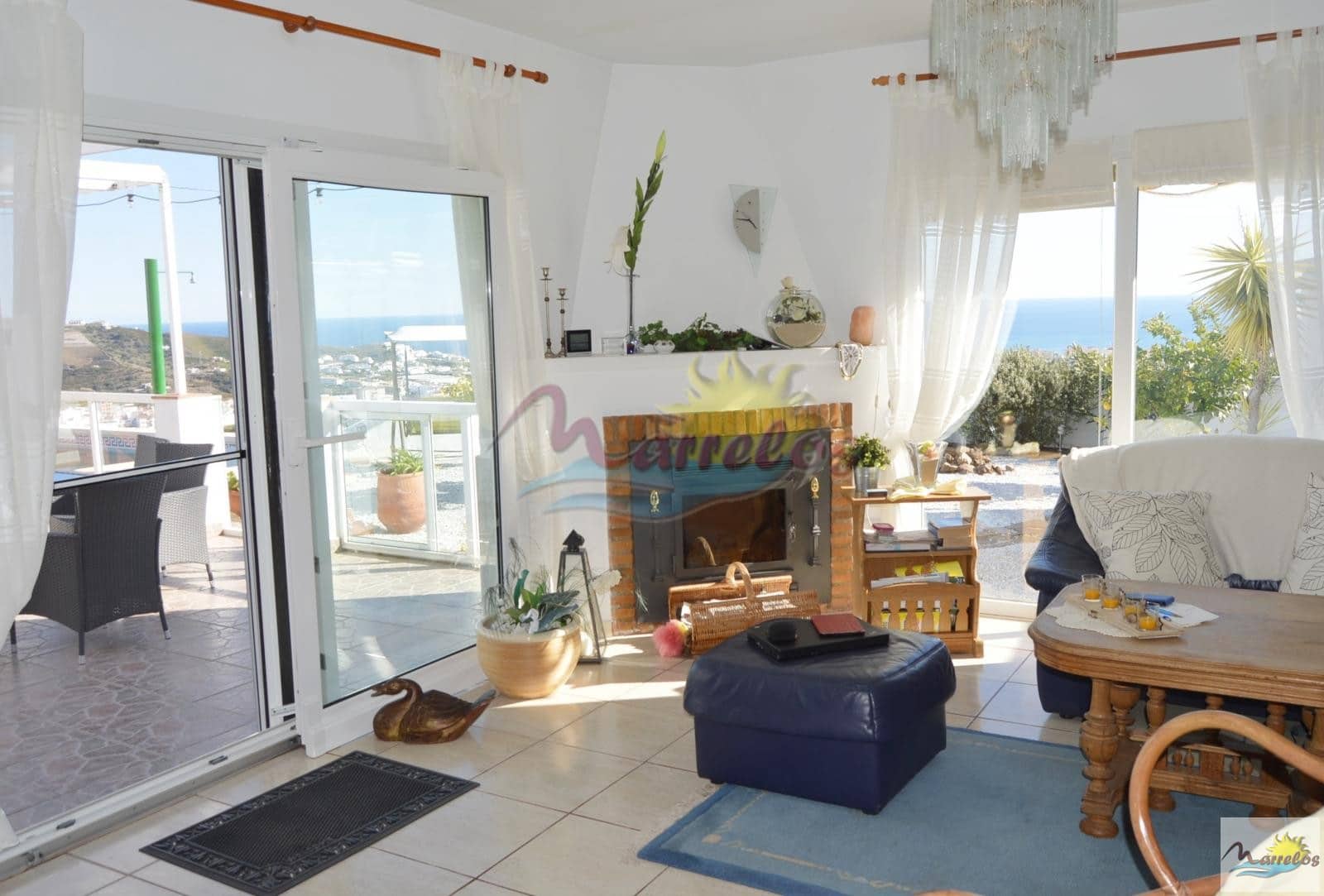 4 soveværelse Villa til salg i Torrox med swimmingpool garage - € 550.000 (Ref: 3285295)