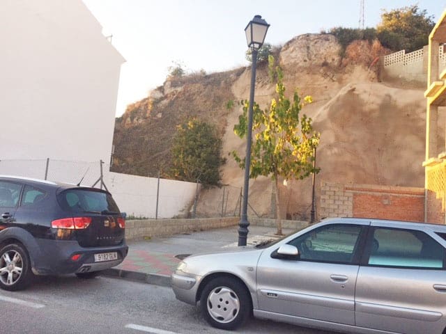 Grunde uden byggetilladelser til salg i Frigiliana - € 294.000 (Ref: 3683698)