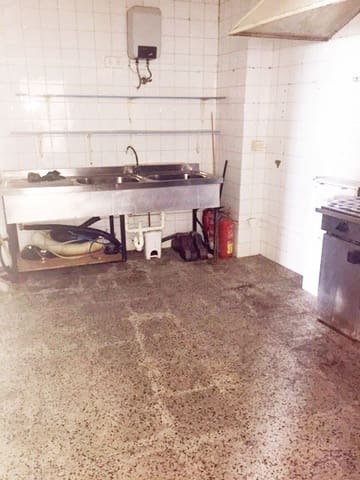 Erhverv til salg i Torrox - € 320.000 (Ref: 3685114)