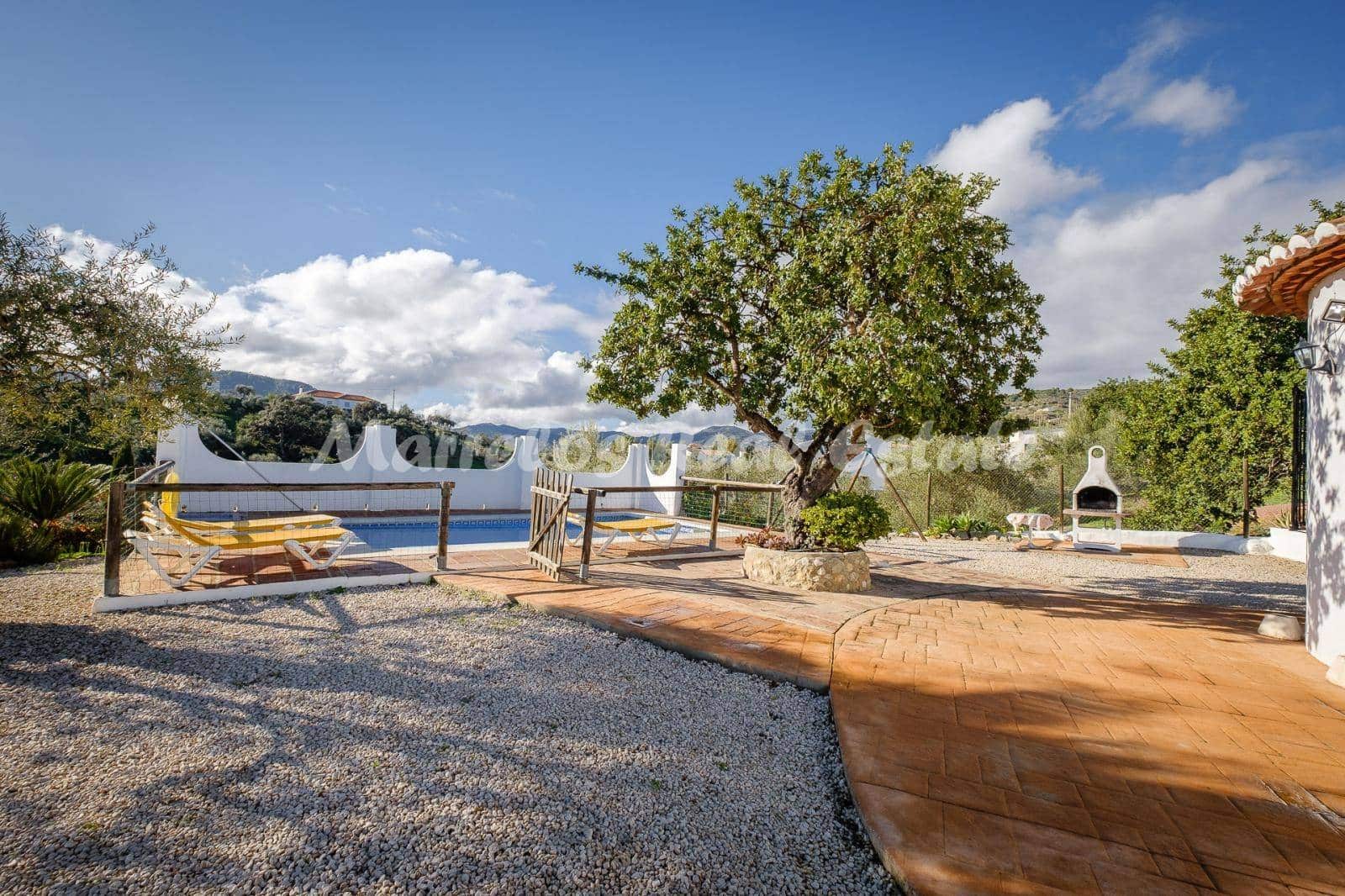 3 soveværelse Byhus til salg i Comares med swimmingpool - € 262.000 (Ref: 5890168)