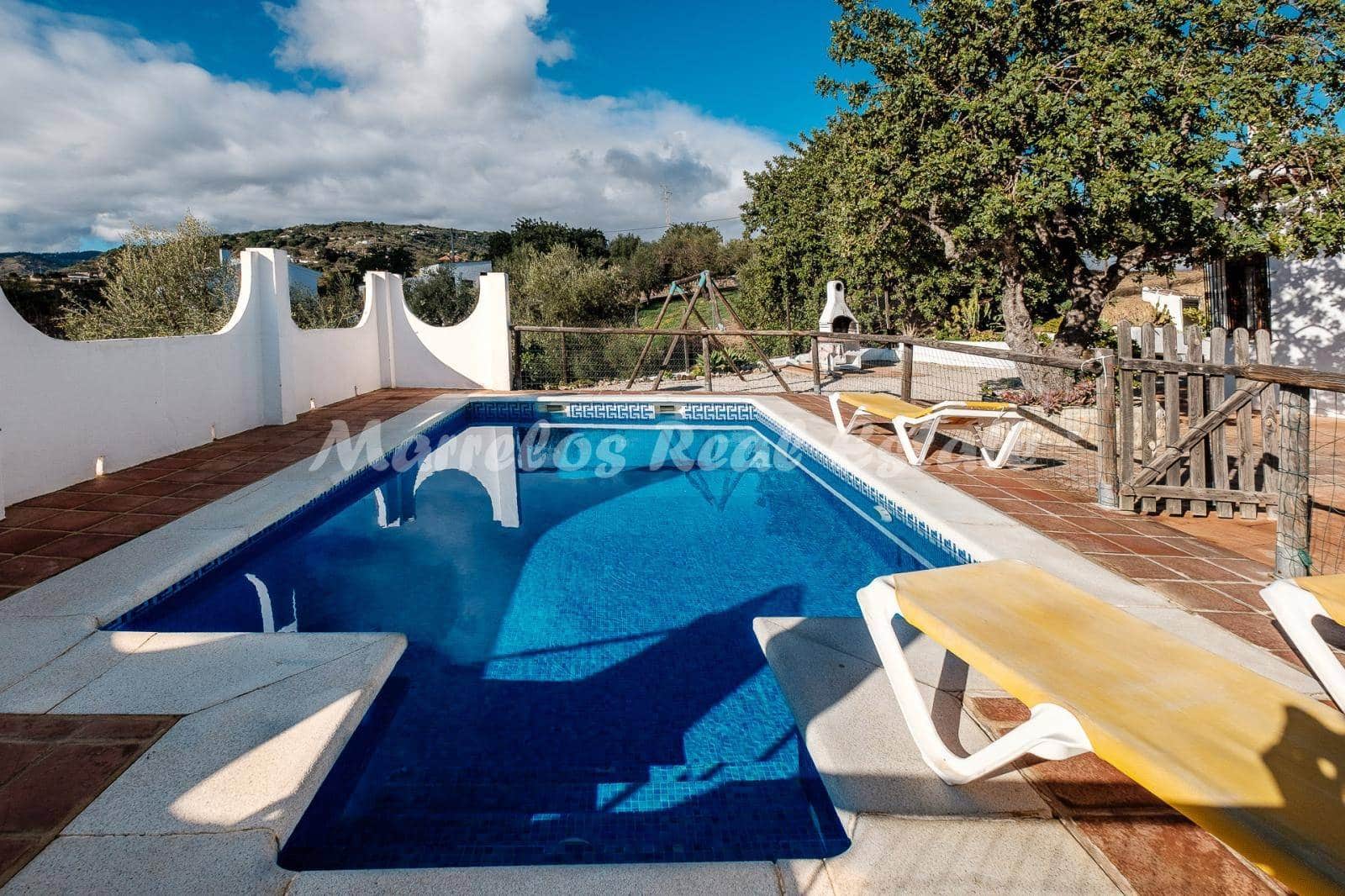 3 soveværelse Byhus til salg i Comares med swimmingpool - € 262.000 (Ref: 5890168)