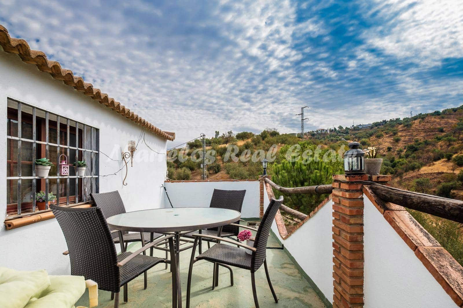 3 soveværelse Byhus til salg i Riogordo med swimmingpool - € 650.000 (Ref: 5974818)