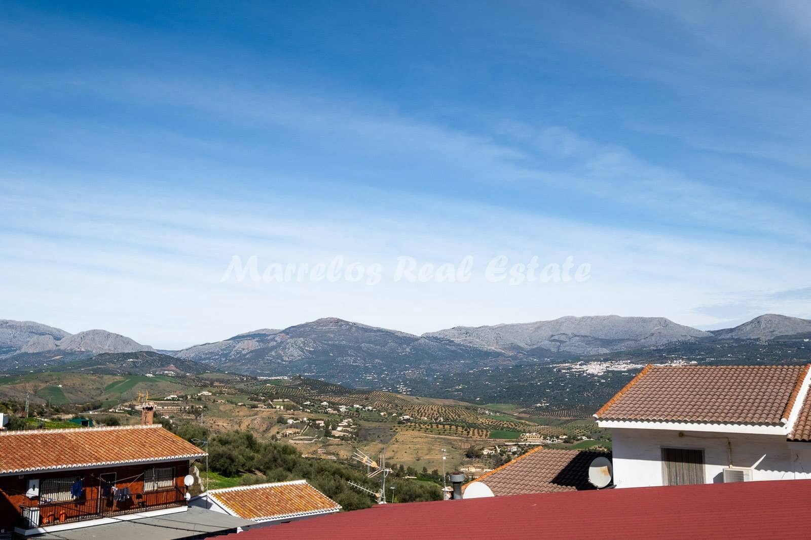 8 soveværelse Byhus til salg i Vinuela - € 175.000 (Ref: 6744022)