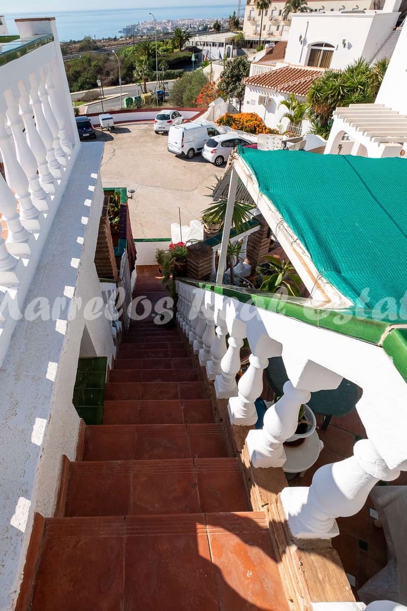 5 sovrum Villa till salu i Nerja - 499 000 € (Ref: 7340178)