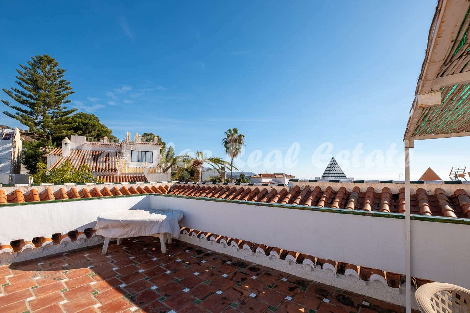 5 sovrum Villa till salu i Nerja - 499 000 € (Ref: 7340178)