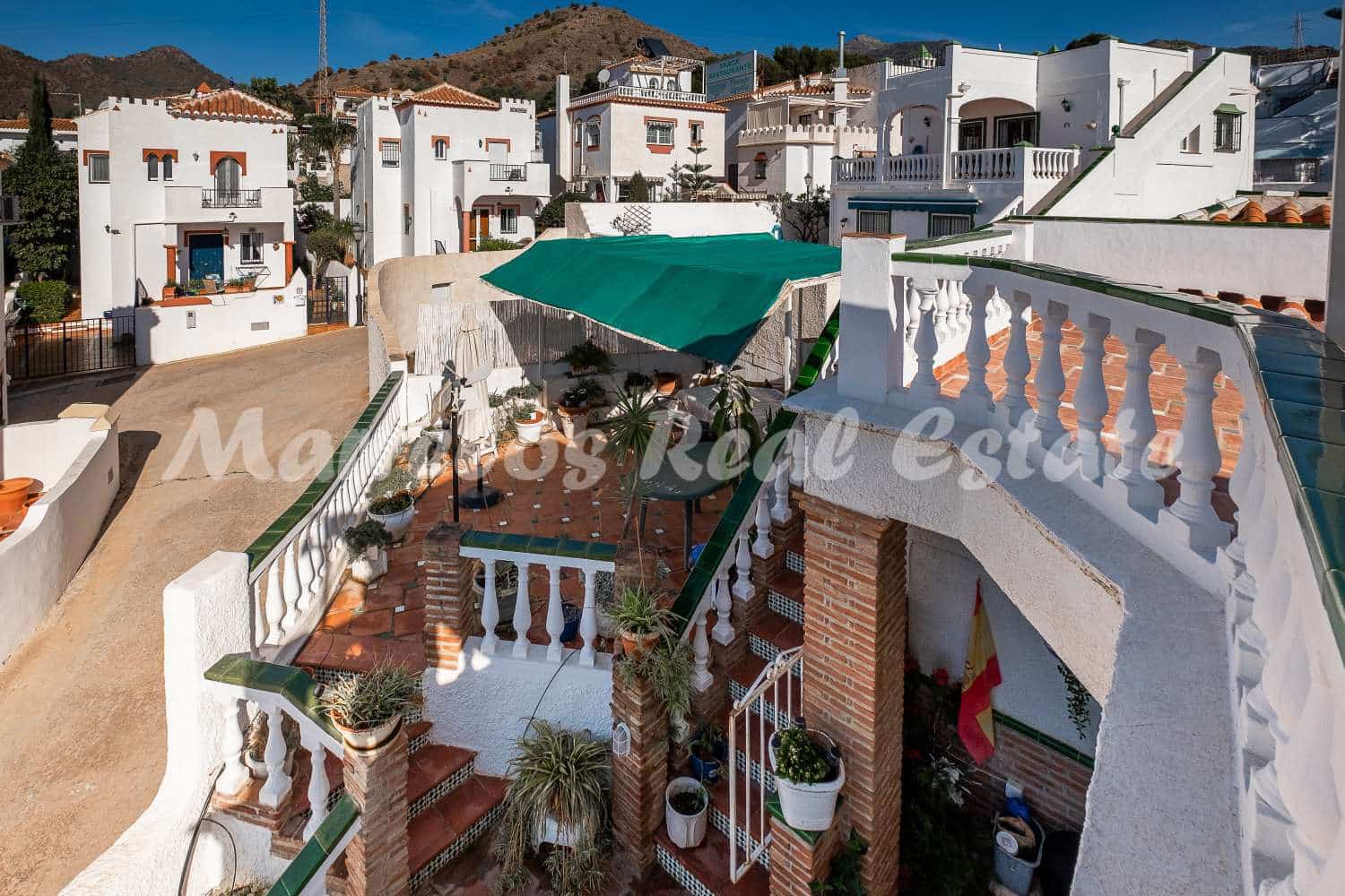 5 sovrum Villa till salu i Nerja - 499 000 € (Ref: 7340178)