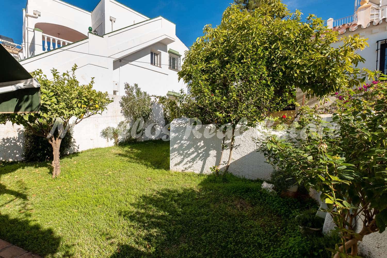 5 sovrum Villa till salu i Nerja - 499 000 € (Ref: 7340178)