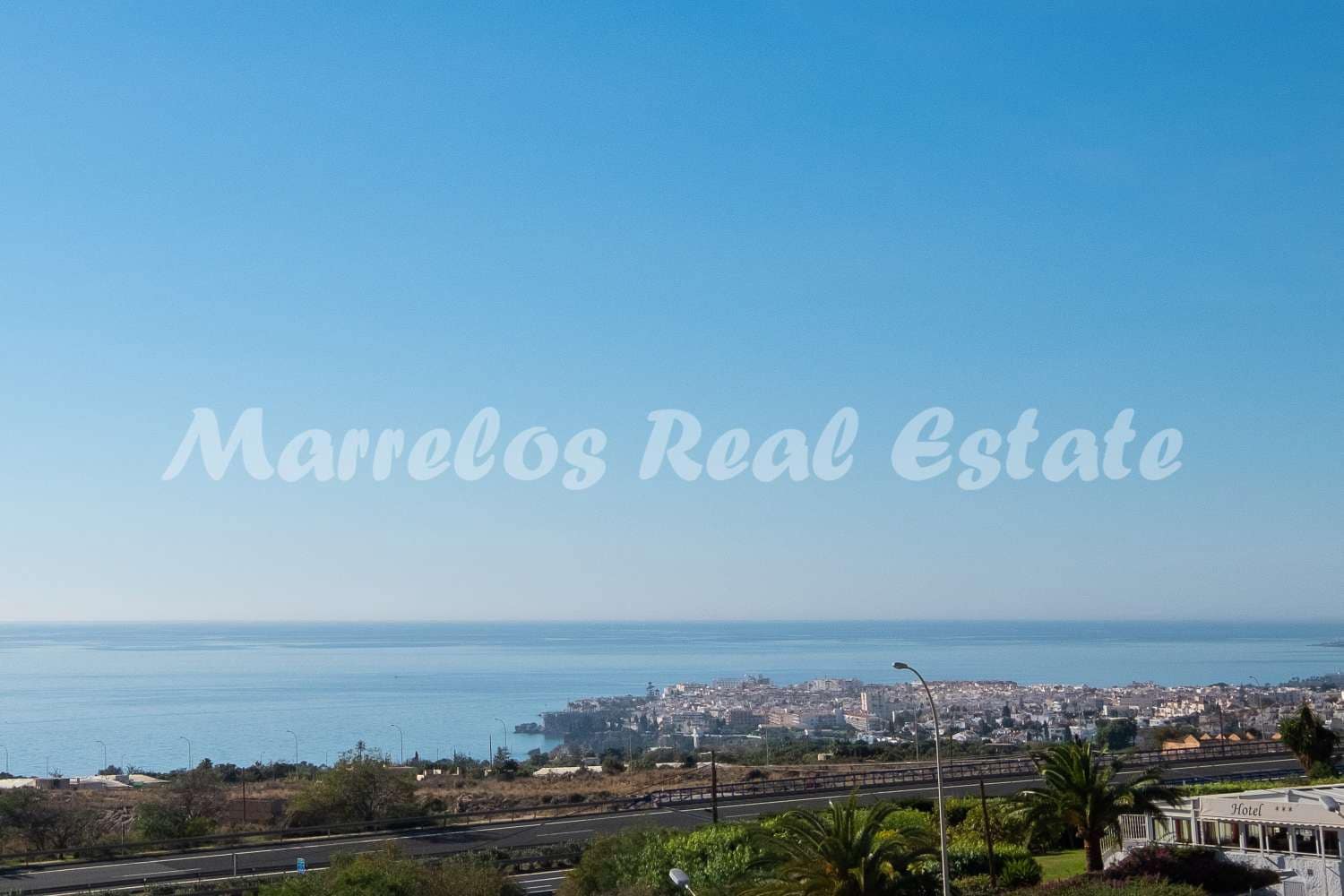 5 sovrum Villa till salu i Nerja - 499 000 € (Ref: 7340178)