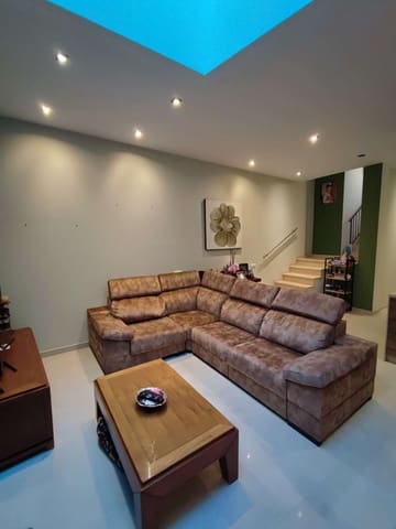 3 soveværelse Byhus til salg i Nerja med garage - € 750.000 (Ref: 7935629)