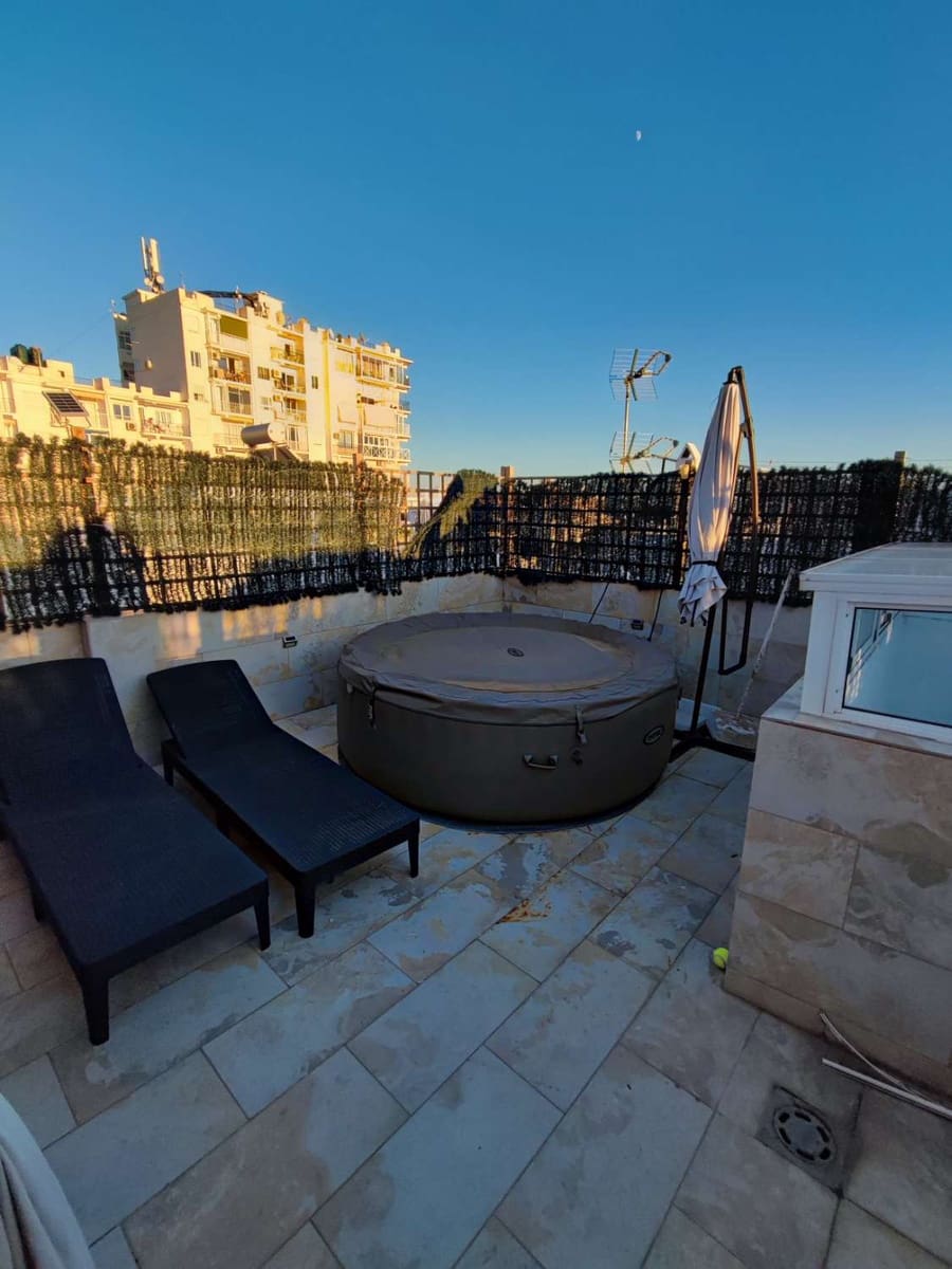 3 soveværelse Byhus til salg i Nerja med garage - € 750.000 (Ref: 7935629)