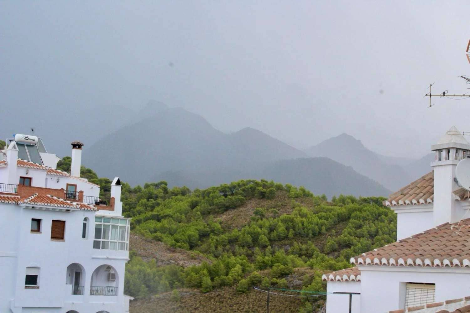 5 bedroom Terraced Villa for sale in Frigiliana with garage - € 560,000 (Ref: 8054098)