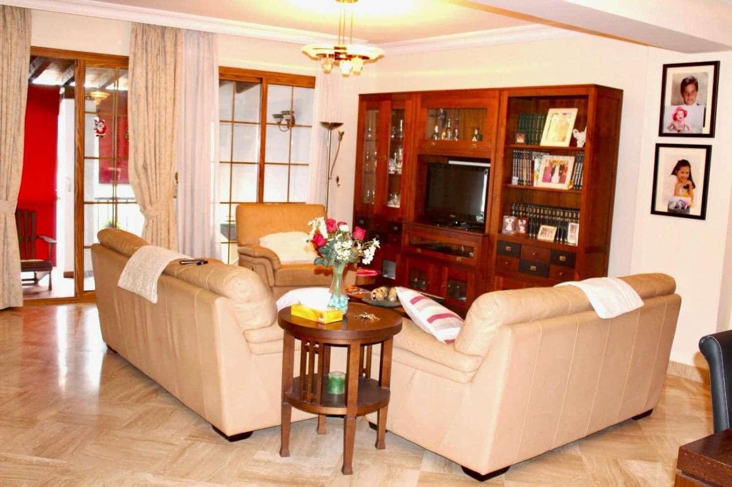 5 bedroom Terraced Villa for sale in Frigiliana with garage - € 560,000 (Ref: 8054098)