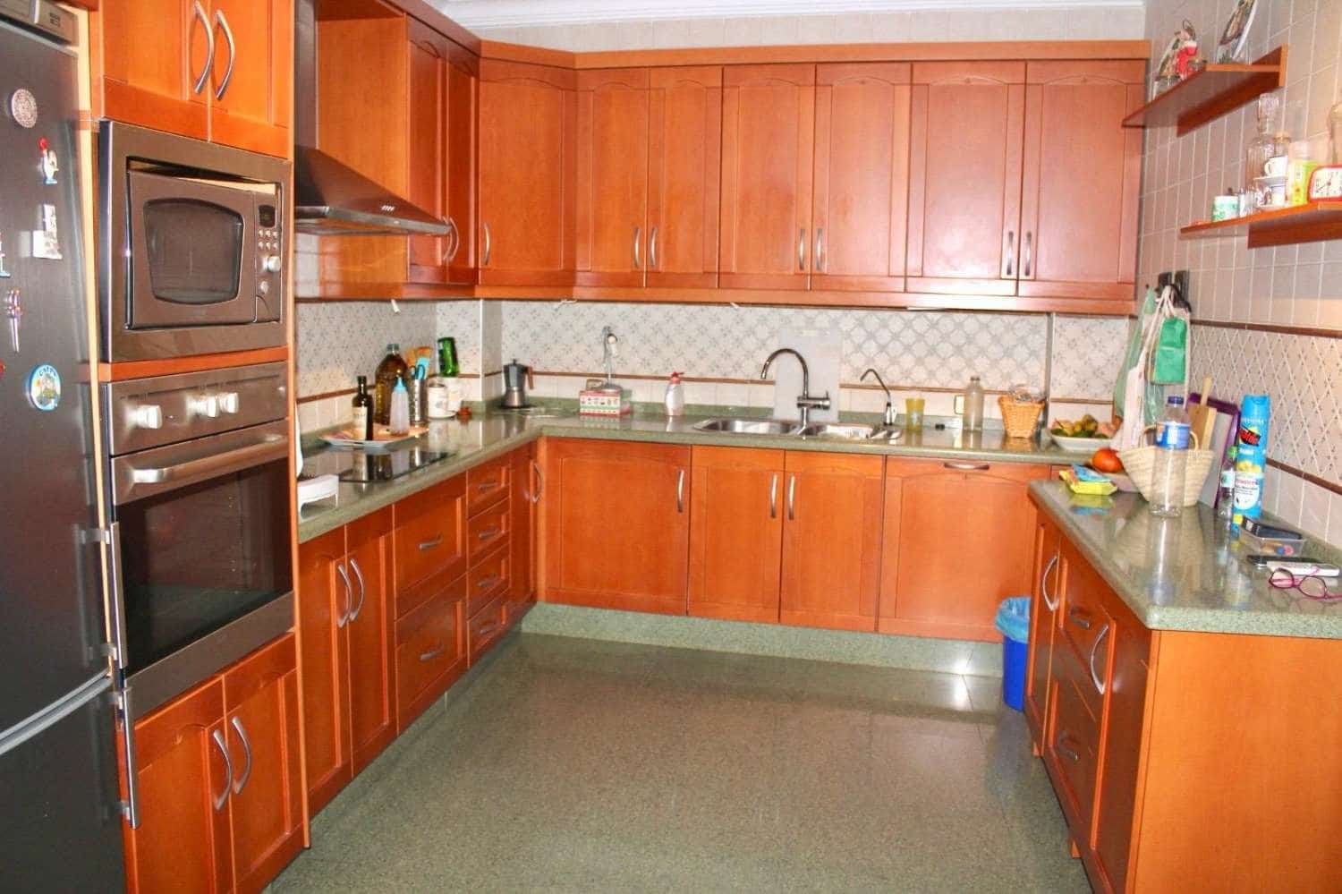 5 bedroom Terraced Villa for sale in Frigiliana with garage - € 560,000 (Ref: 8054098)