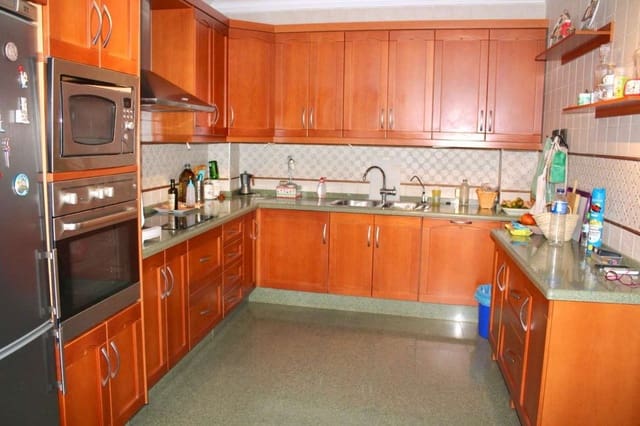 5 sovrum Radhus till salu i Frigiliana med garage - 560 000 € (Ref: 8054098)