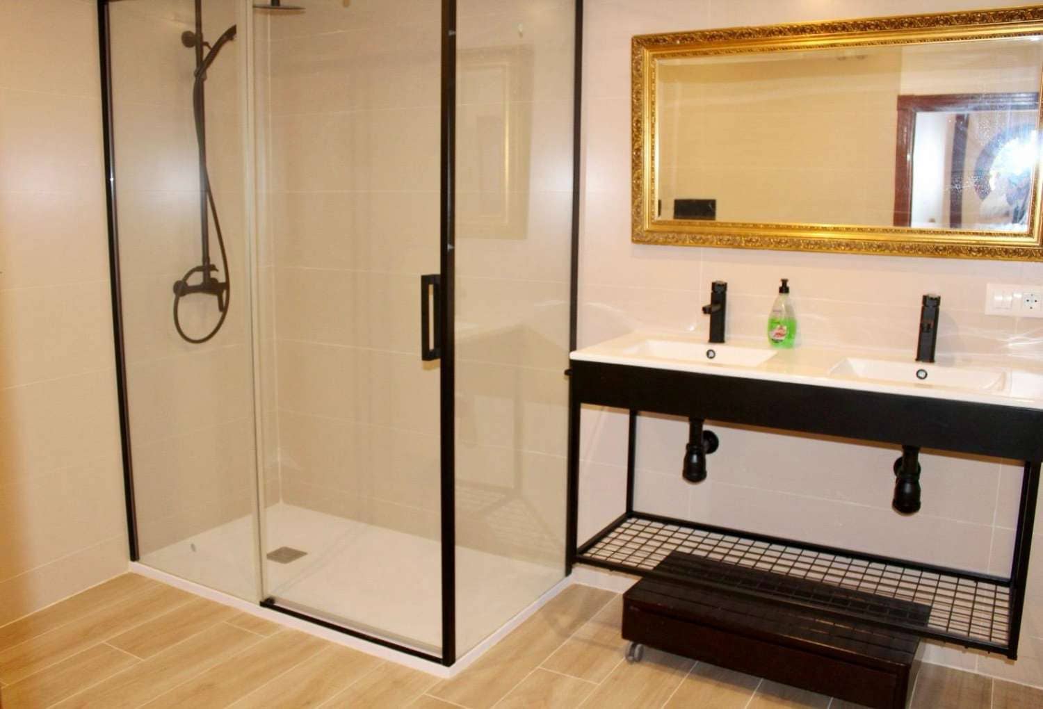 5 bedroom Terraced Villa for sale in Frigiliana with garage - € 560,000 (Ref: 8054098)