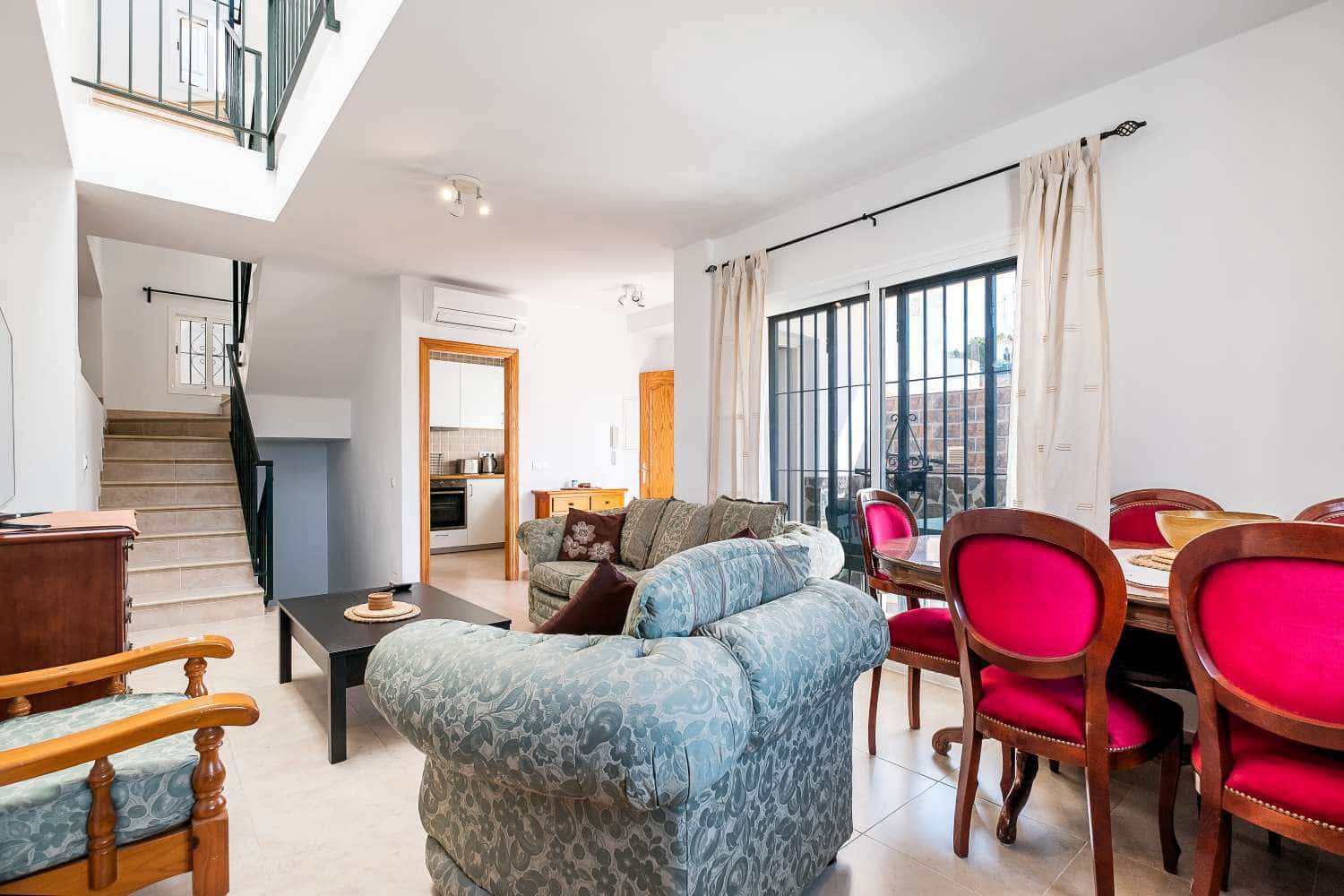 2 soveværelse Semi-Rækkehus til salg i Nerja - € 399.000 (Ref: 8353760)