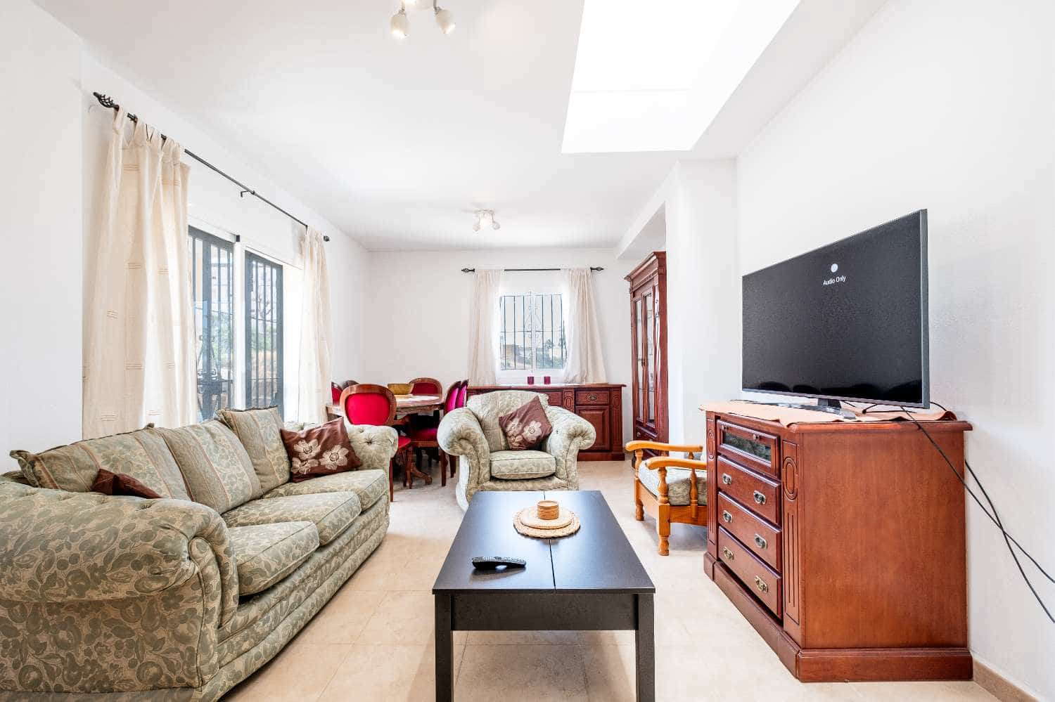 2 soveværelse Semi-Rækkehus til salg i Nerja - € 399.000 (Ref: 8353760)