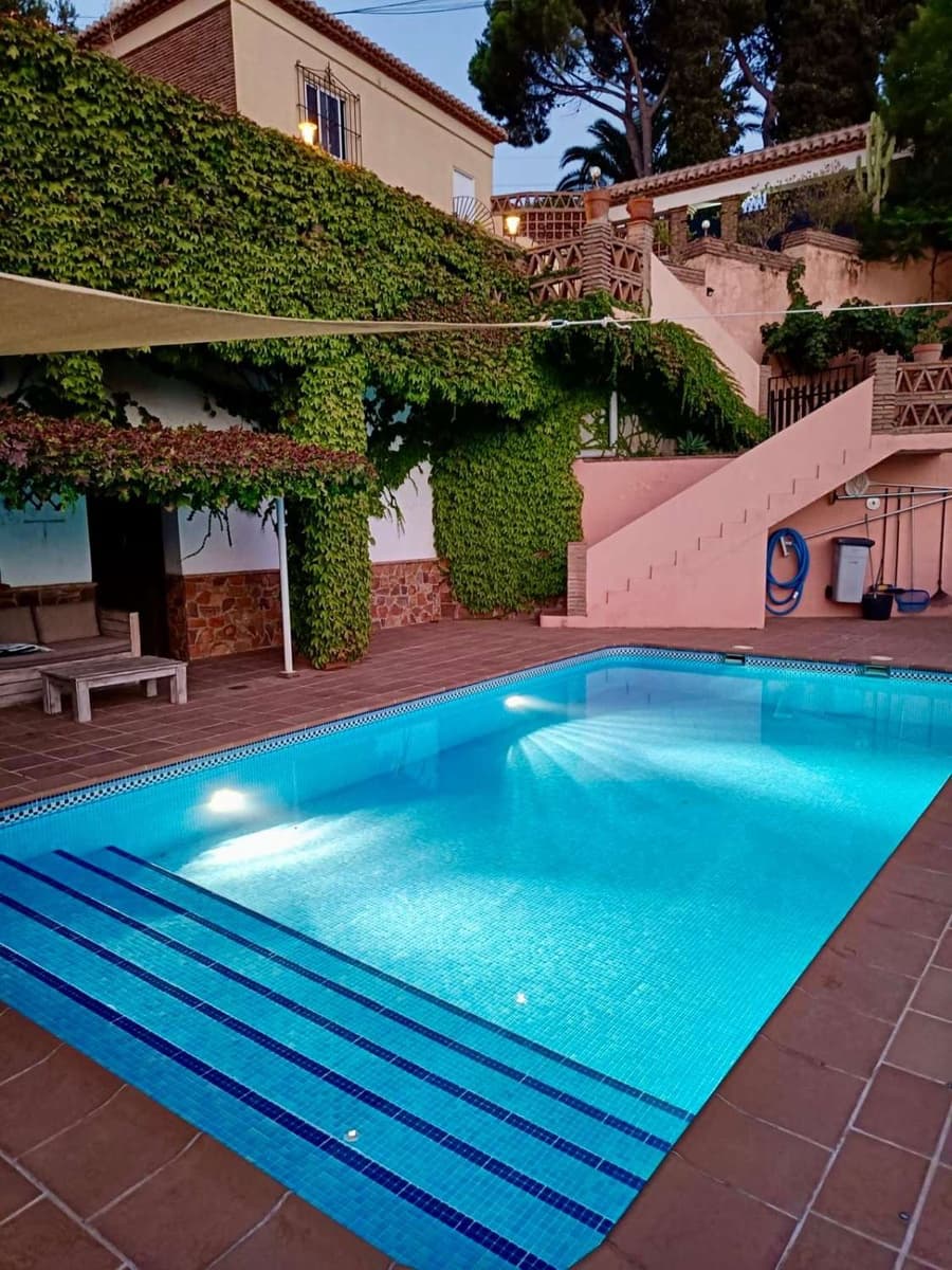 5 soveværelse Villa til salg i Almunecar med swimmingpool - € 845.000 (Ref: 8590385)