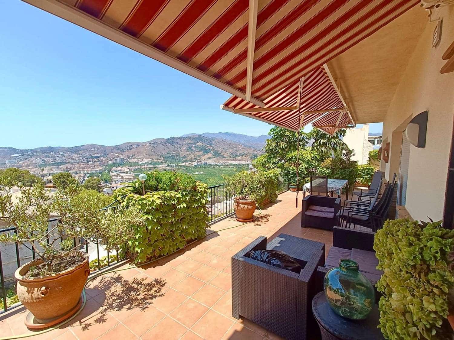 5 soveværelse Villa til salg i Almunecar med swimmingpool - € 845.000 (Ref: 8590385)